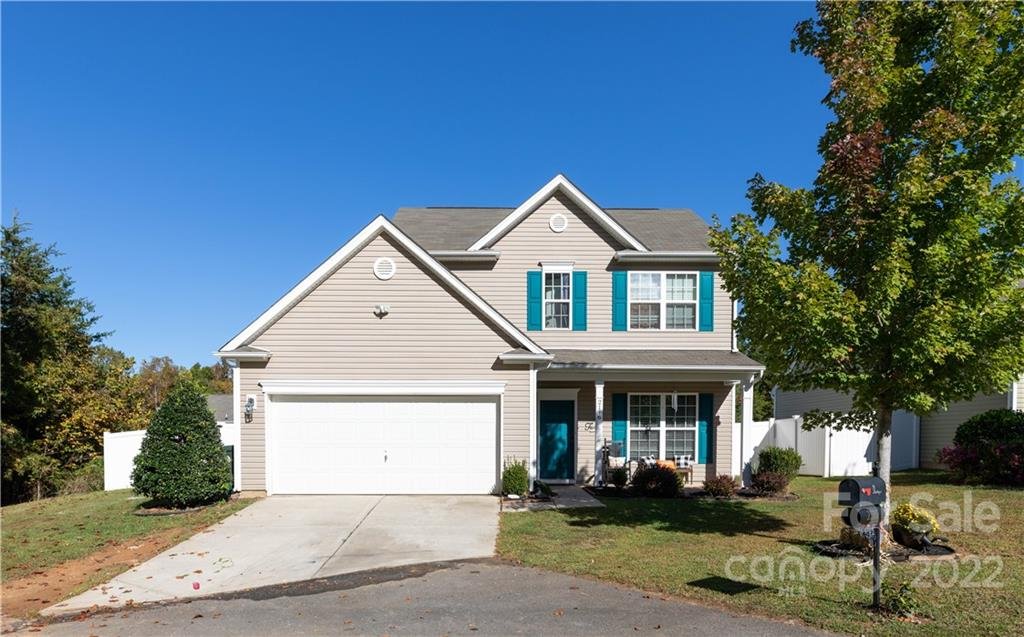 2116 Roscommon Drive