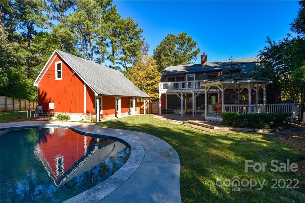 104 Caldwell Lane