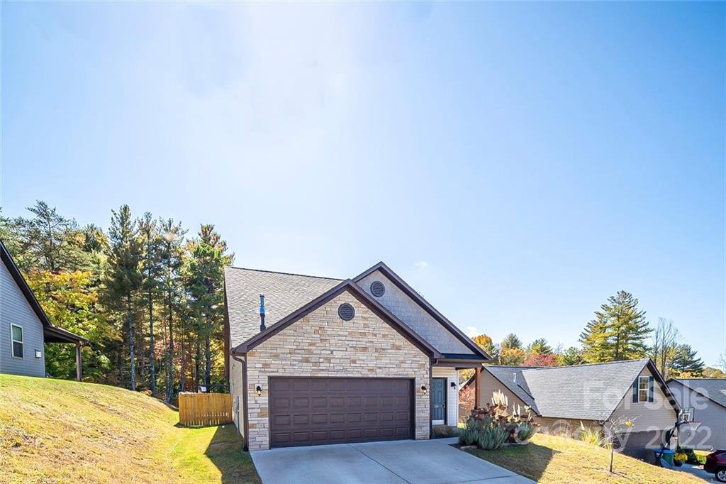 218 Water Leaf Drive