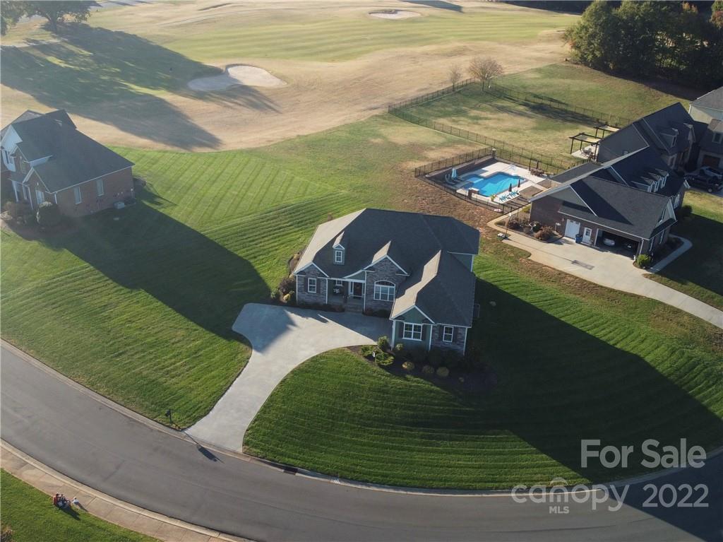 129 Eagles Terrace