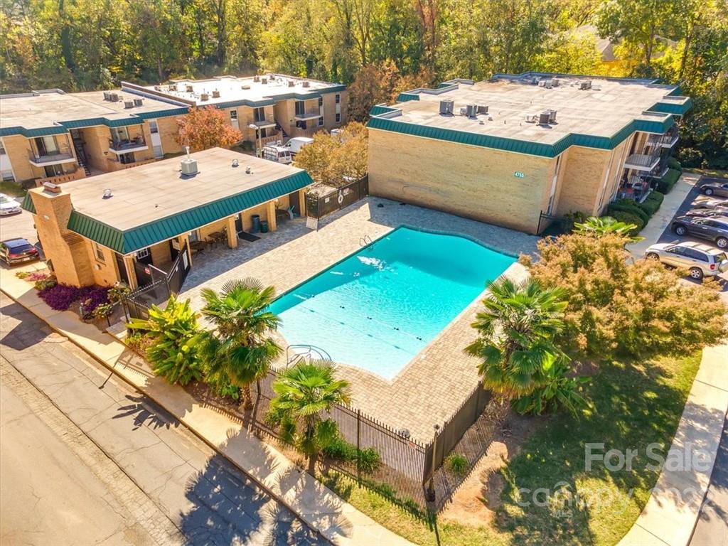 4735 Hedgemore Drive