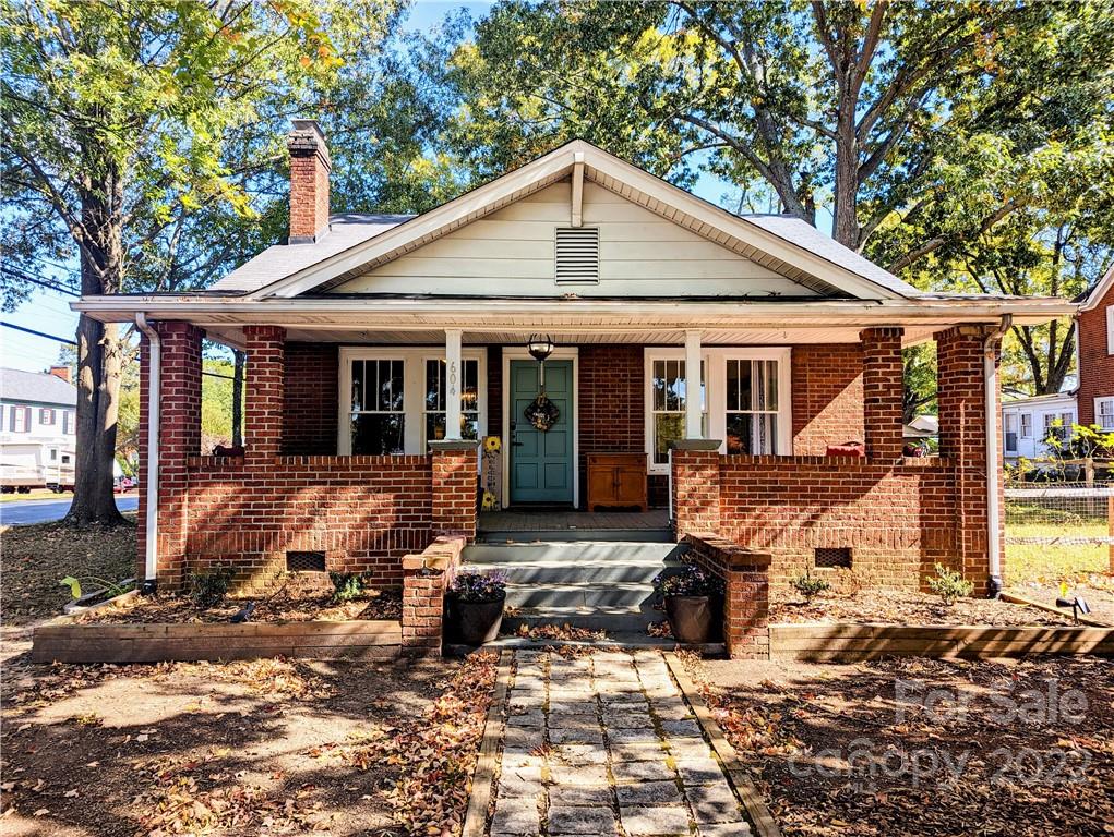 604 Pearl Avenue