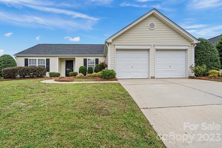 1010 Glen Hollow Drive