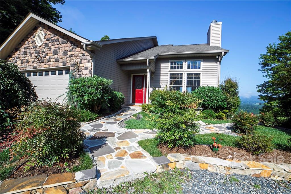 40 Vista Point Drive