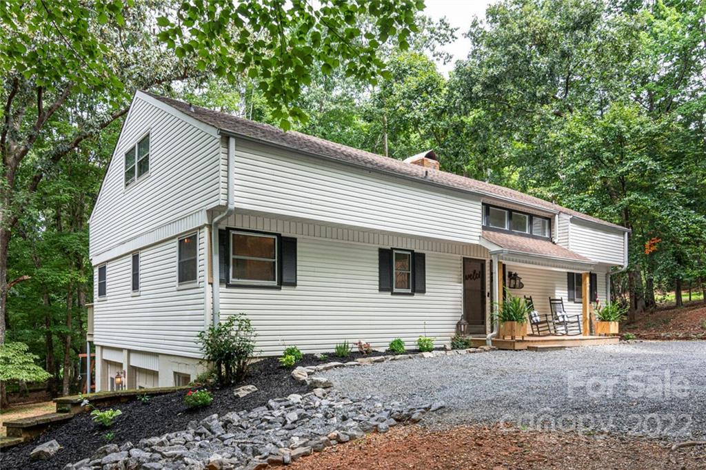 466 Mountain Laurel Drive