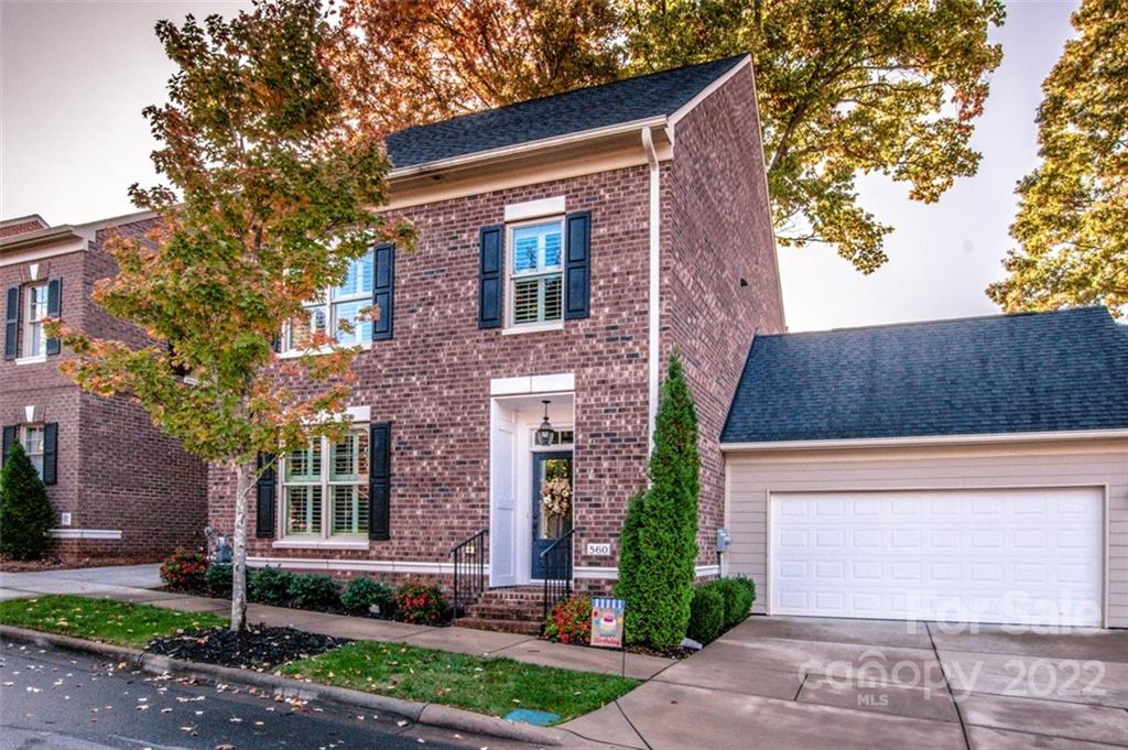 560 Summerfield Place