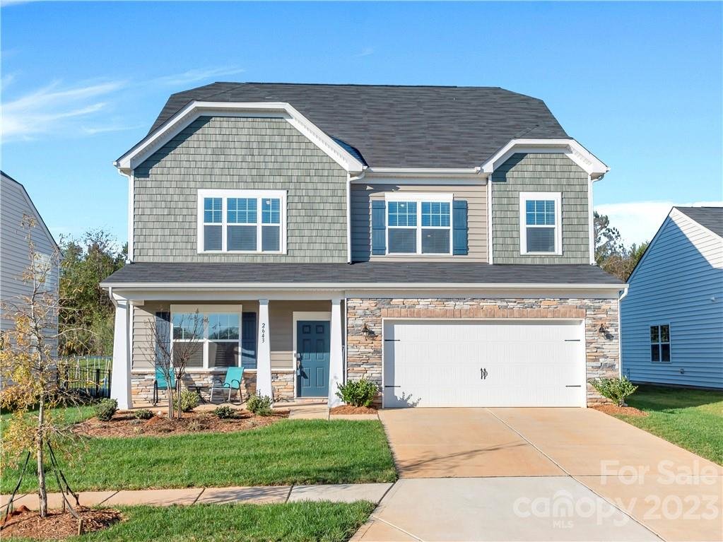 2643 Swamp Chestnut Oak Drive