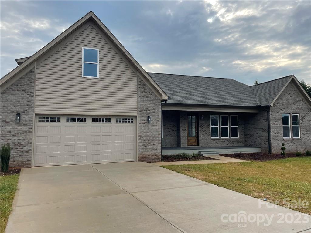 1730 Pipers Ridge Circle 33
