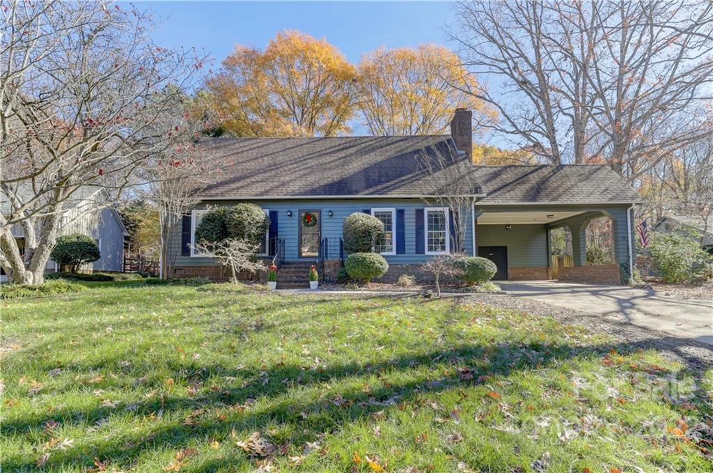 5924 Chapel Creek Court