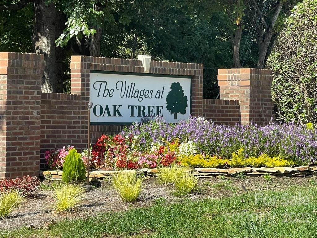 195 Oak Village Parkway