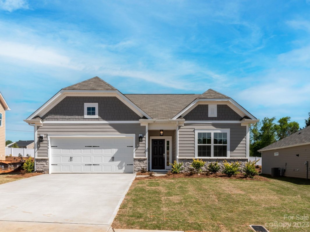 2094 Sabra Street CWO0008