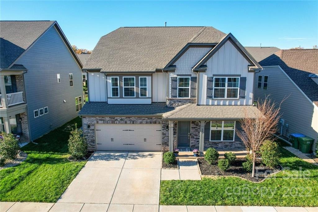 893 Pecan Tree Lane