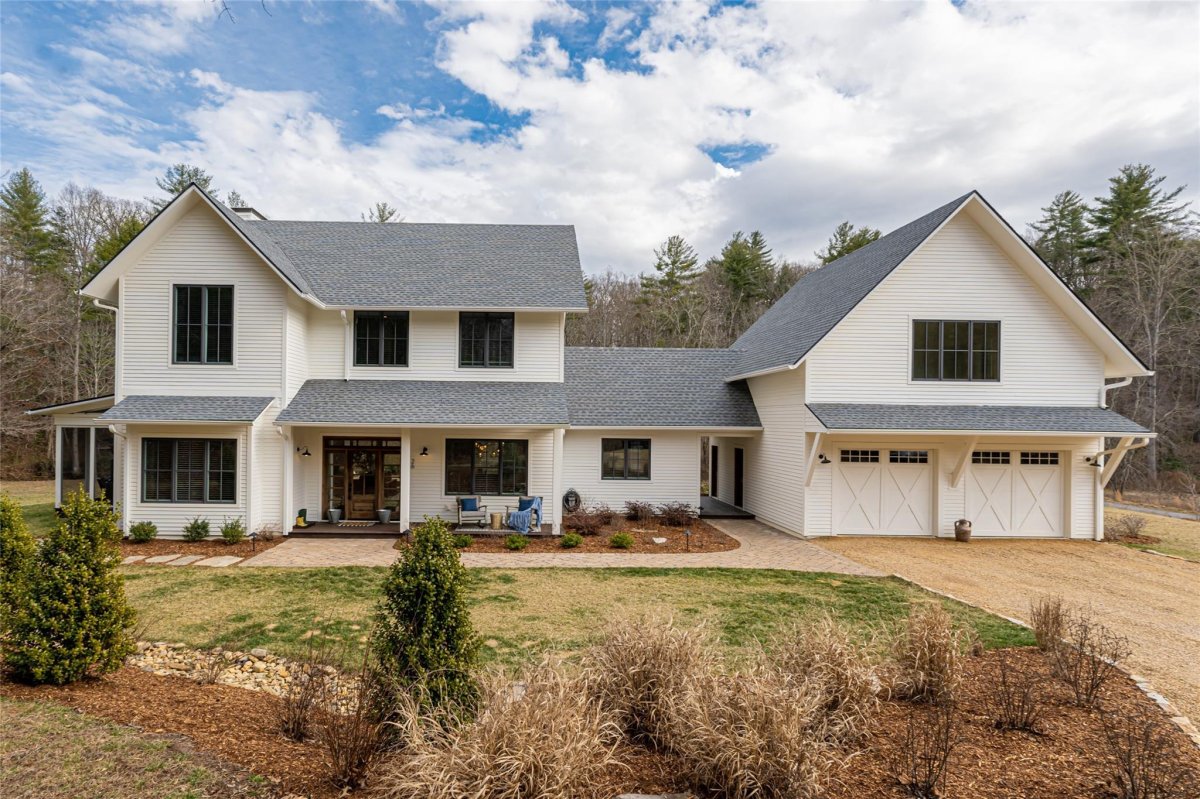 26 Brookridge Lane