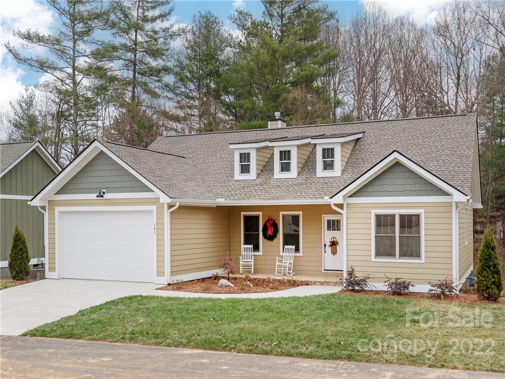 141 Olde Oak Way