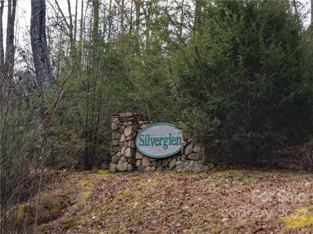 846 Silverglen Way