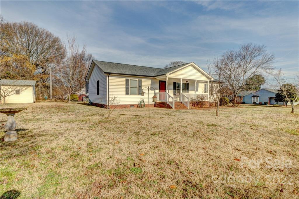 1800 Perfection Avenue