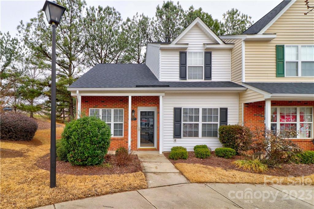 122 Mangum Circle