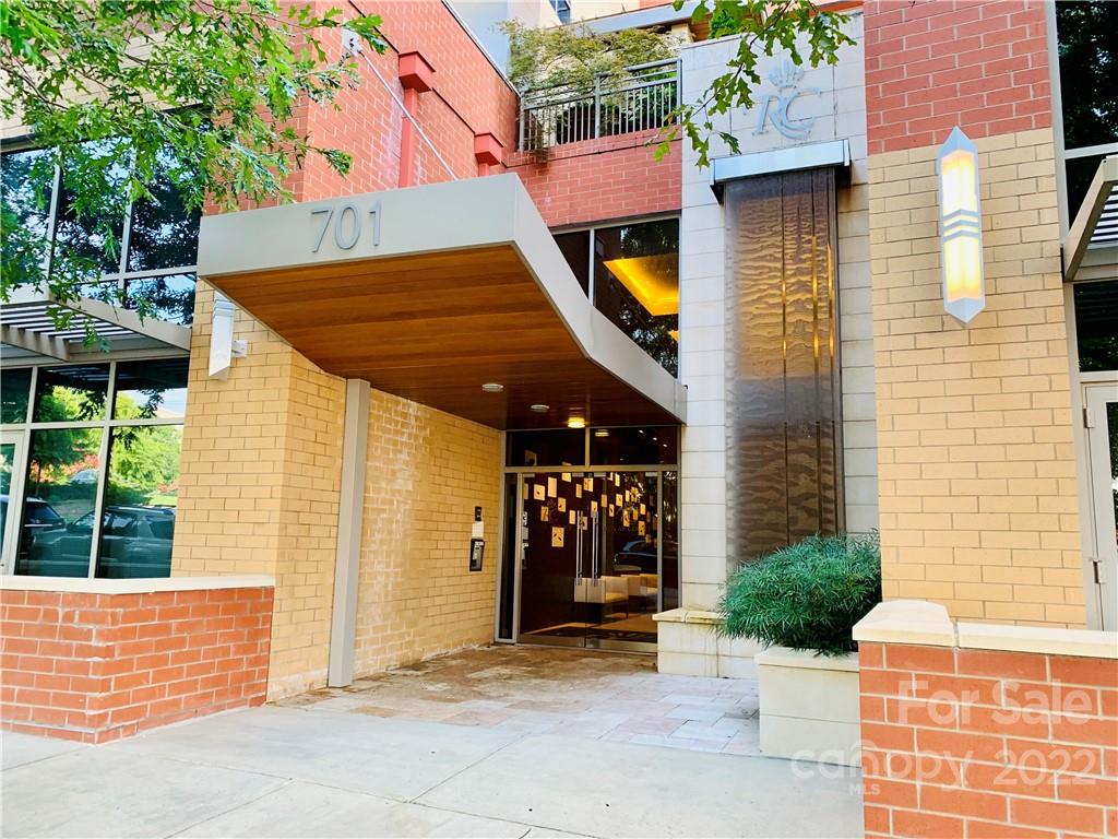 701 Royal Court 604