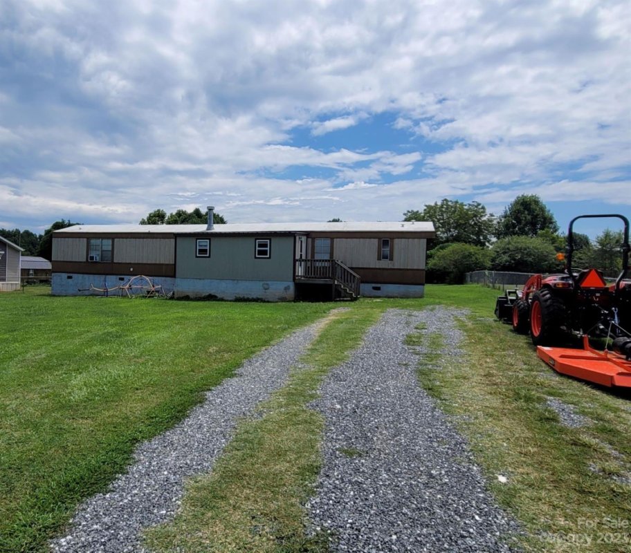 6619 Buckskin Trail