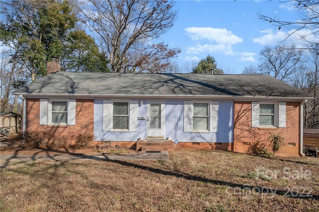 4909 Delivau Drive