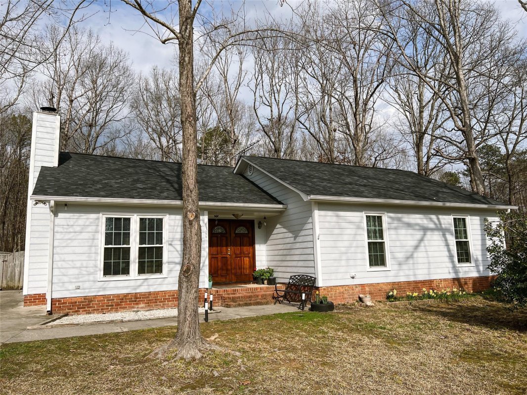 8306 Red Lantern Road