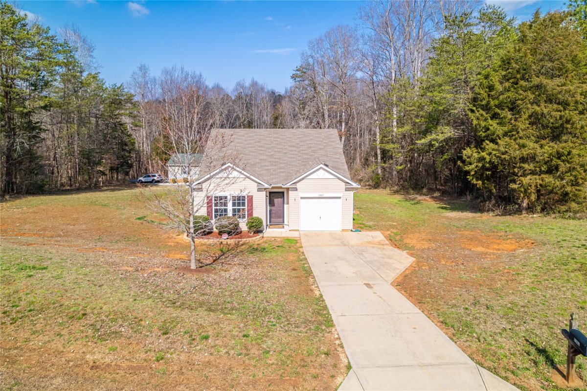 5383 Woodland Glade Court