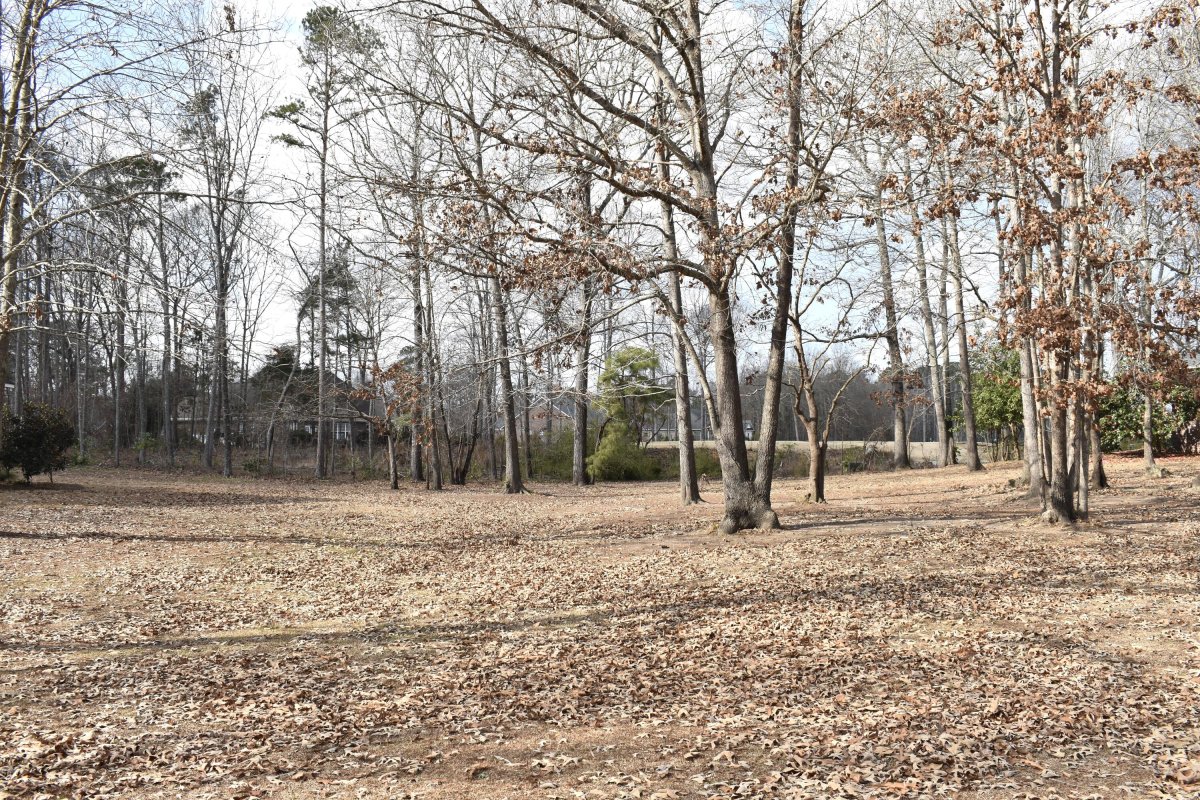 50 North Lake Circle