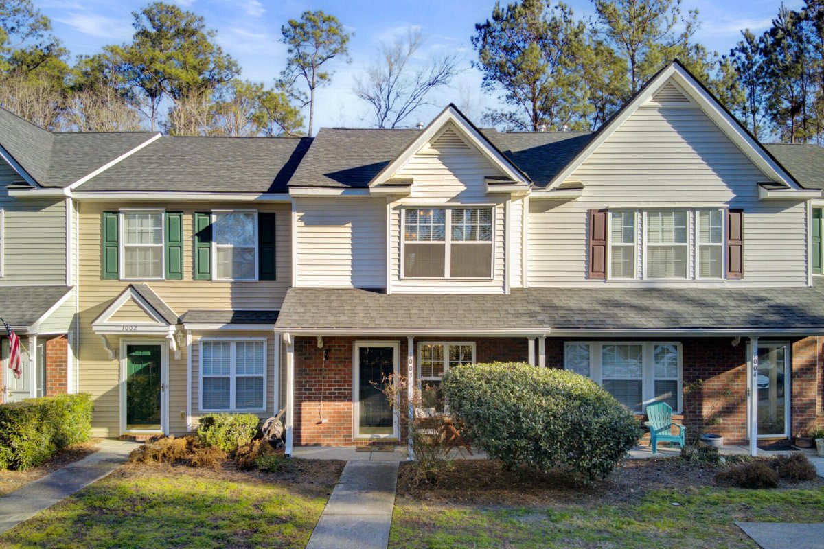 1003 Pine Bluff Drive