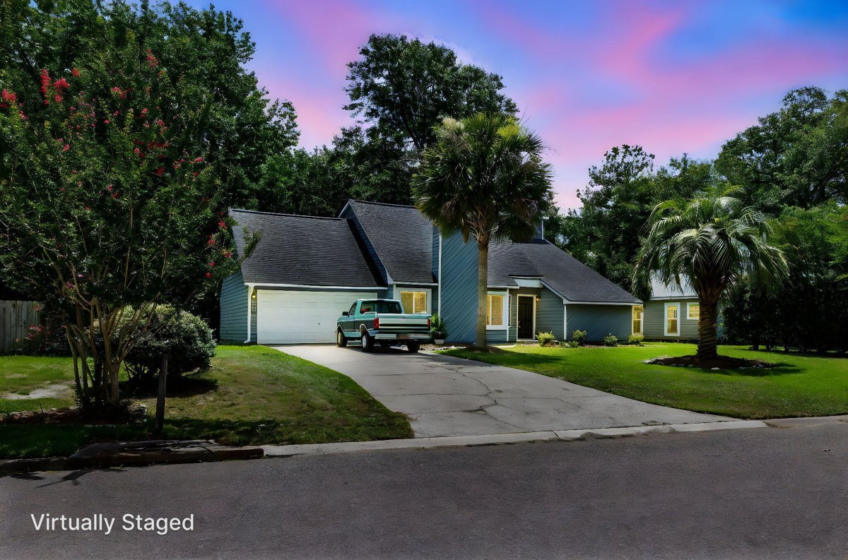 3239 Landing Parkway