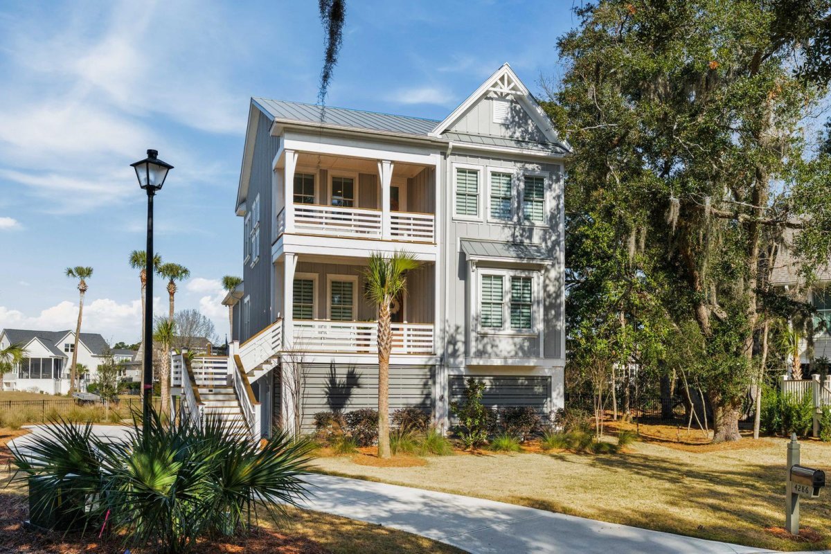 4286 Turtle Landing Court