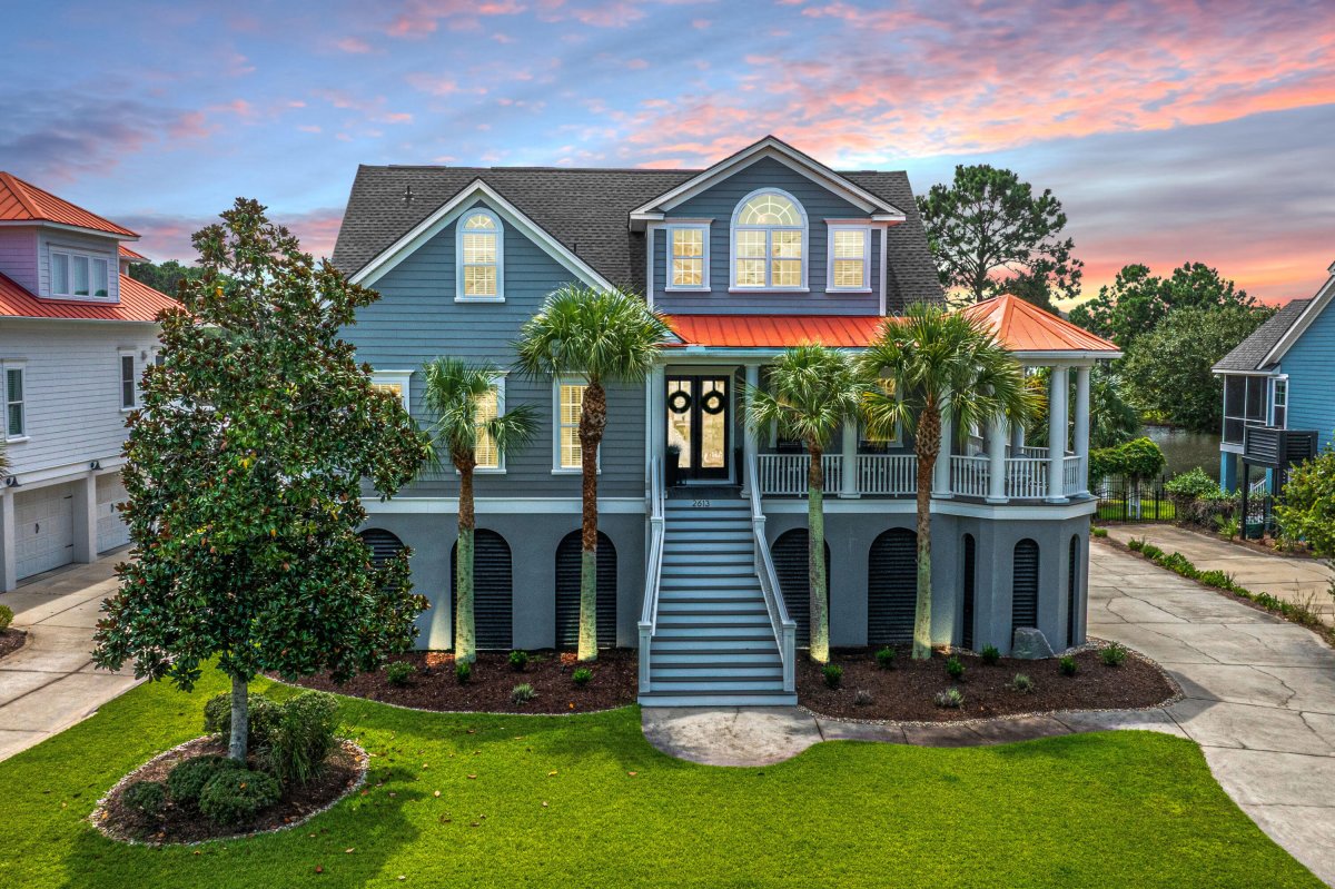 2613 Crooked Stick Lane