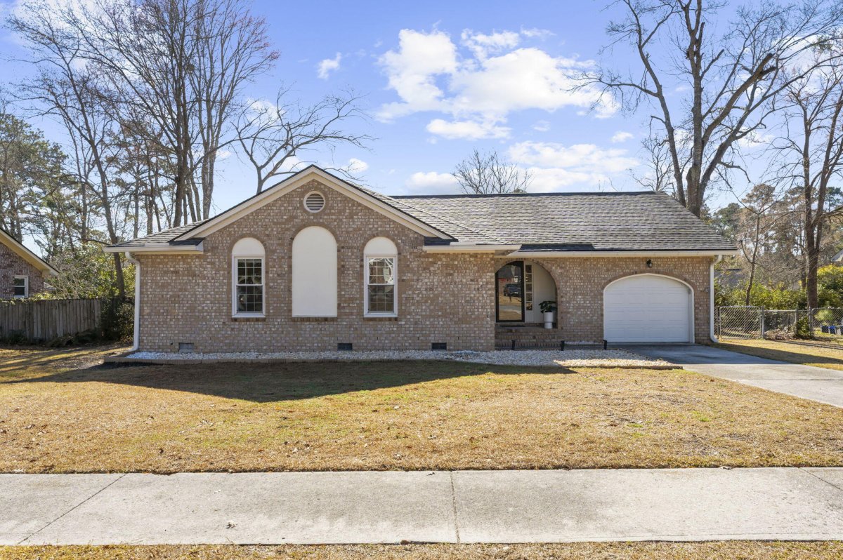 118 Bramwell Drive