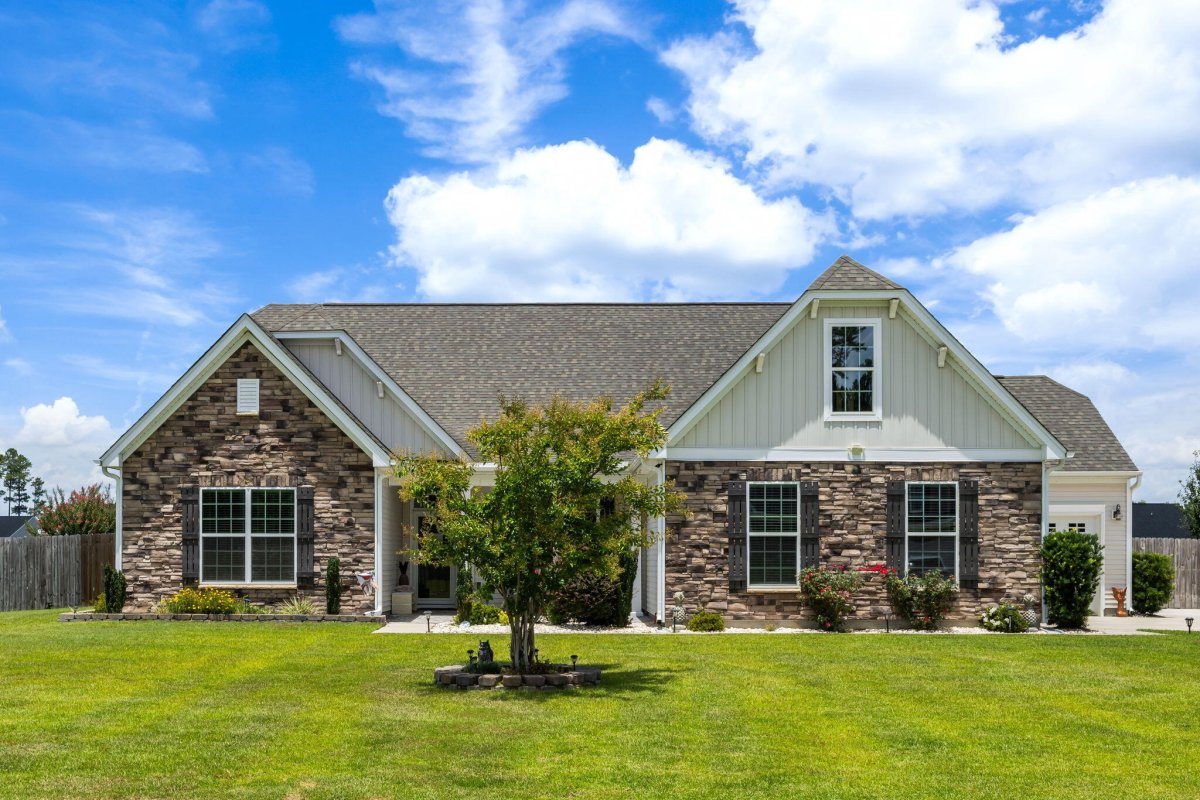 121 Lakelyn Road