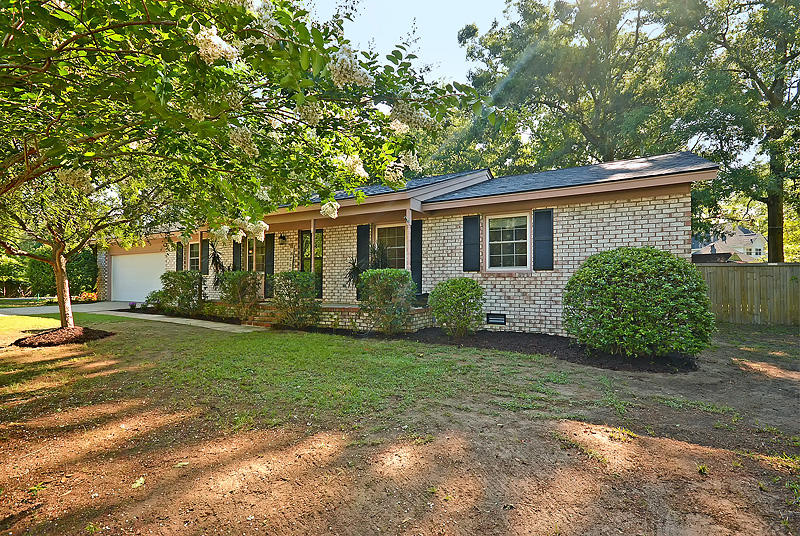 628 Highwood Circle