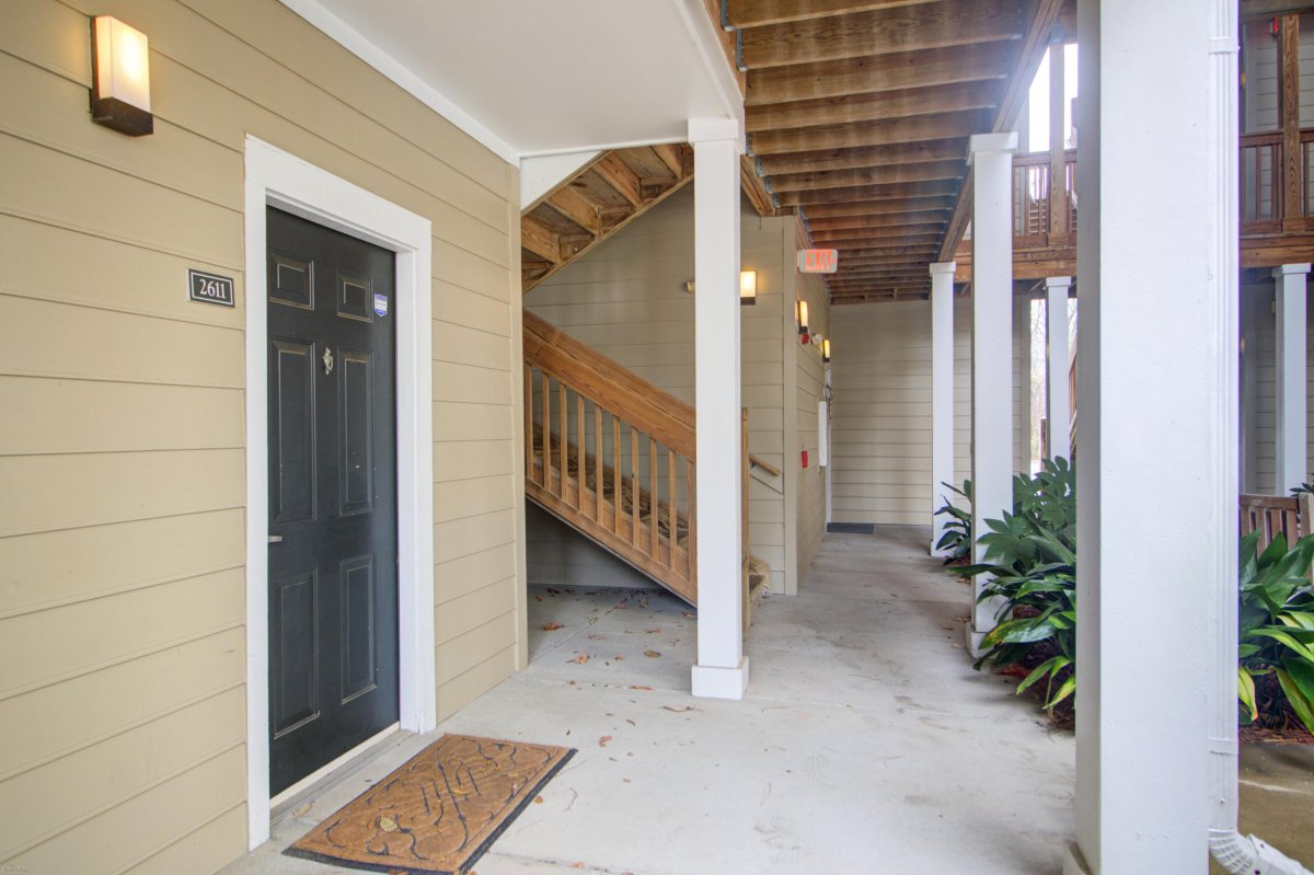 2611 Egret Crest Lane