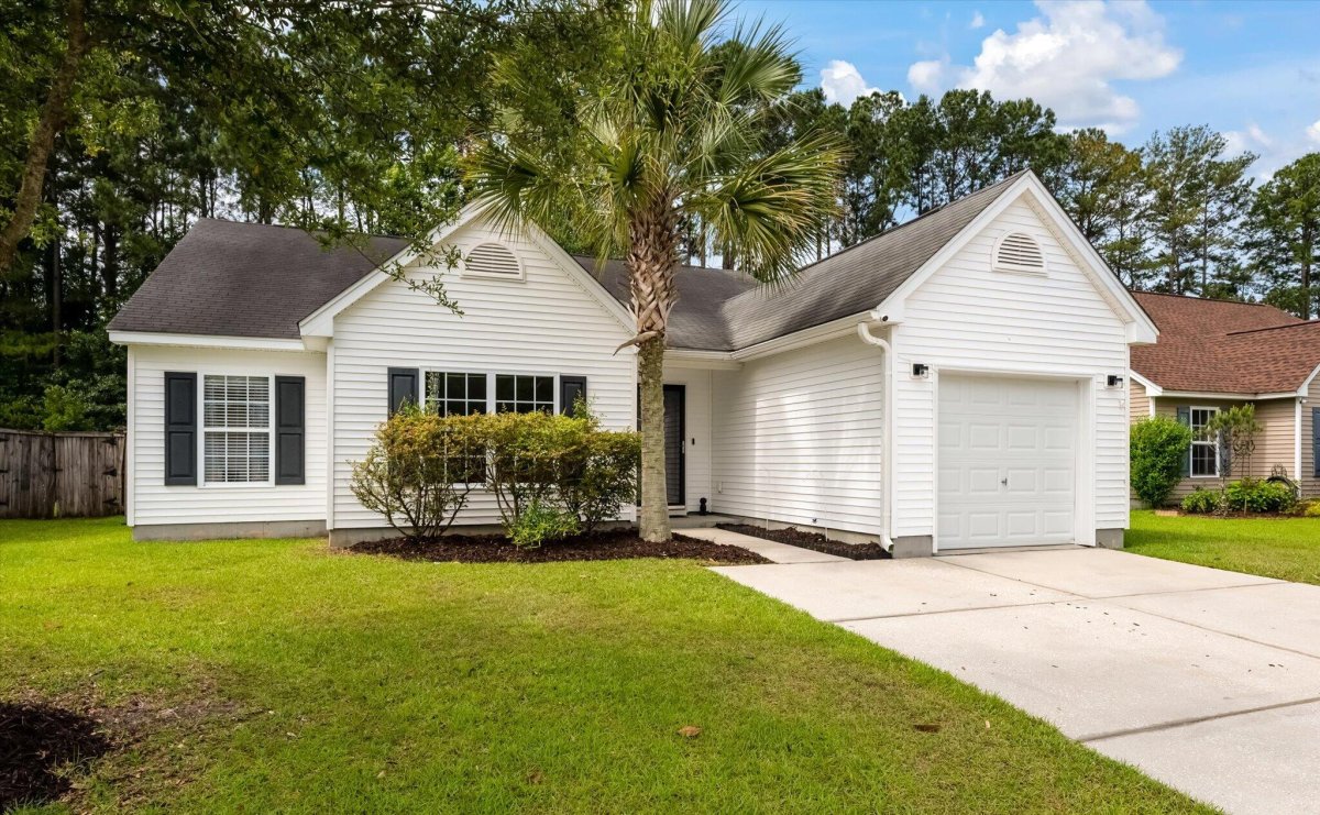 120 Avonshire Drive