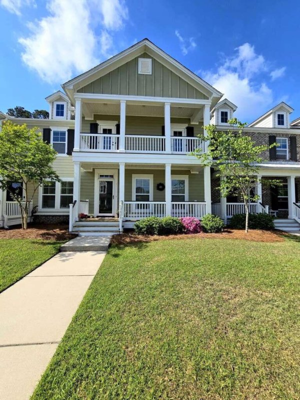 3429 Fairwater Place