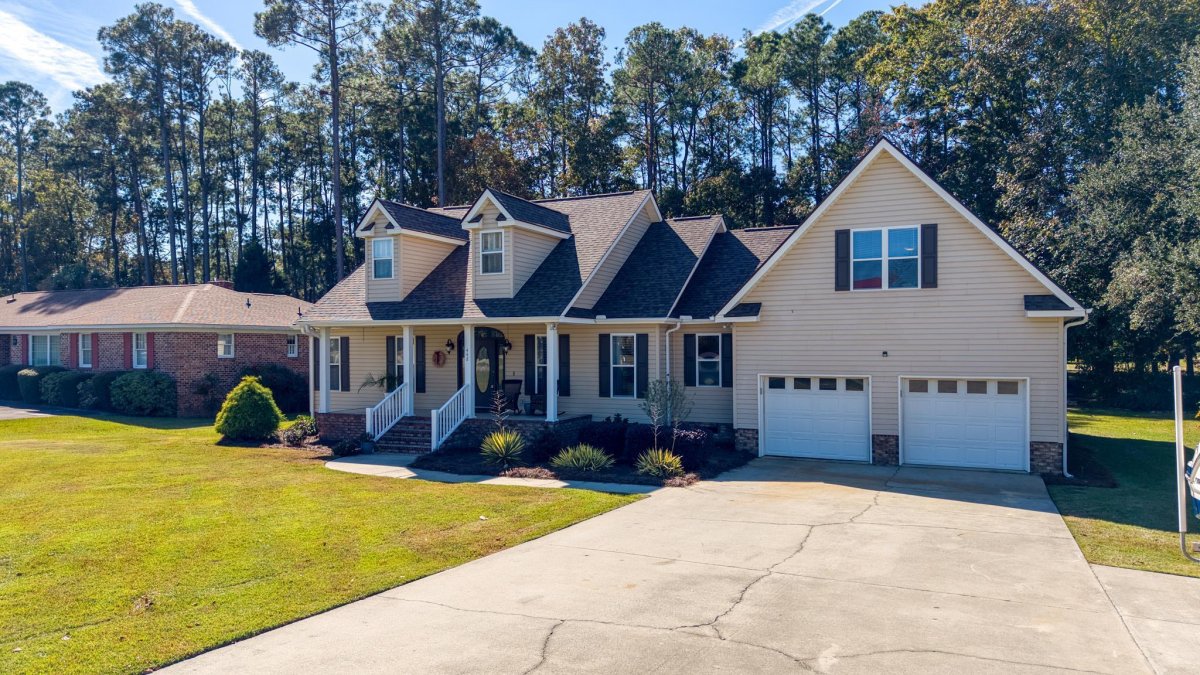448 Santee Drive