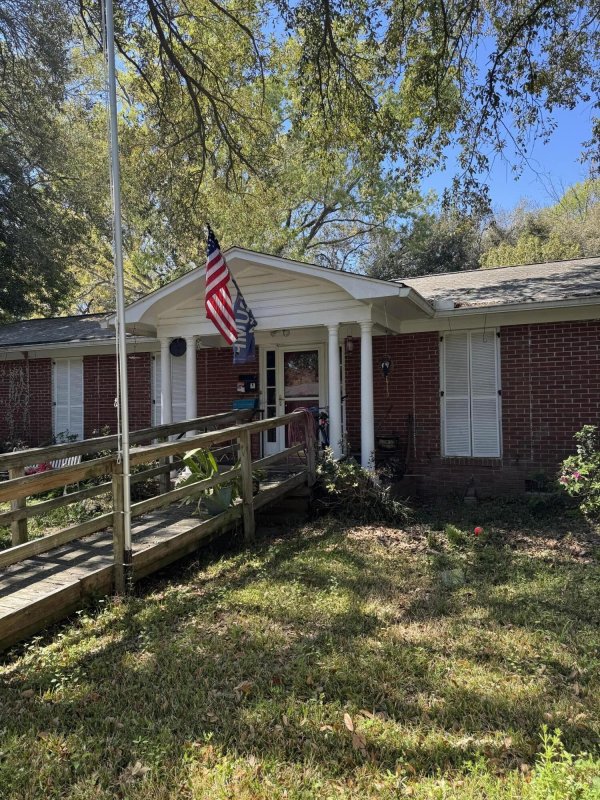 1412 Tara Road