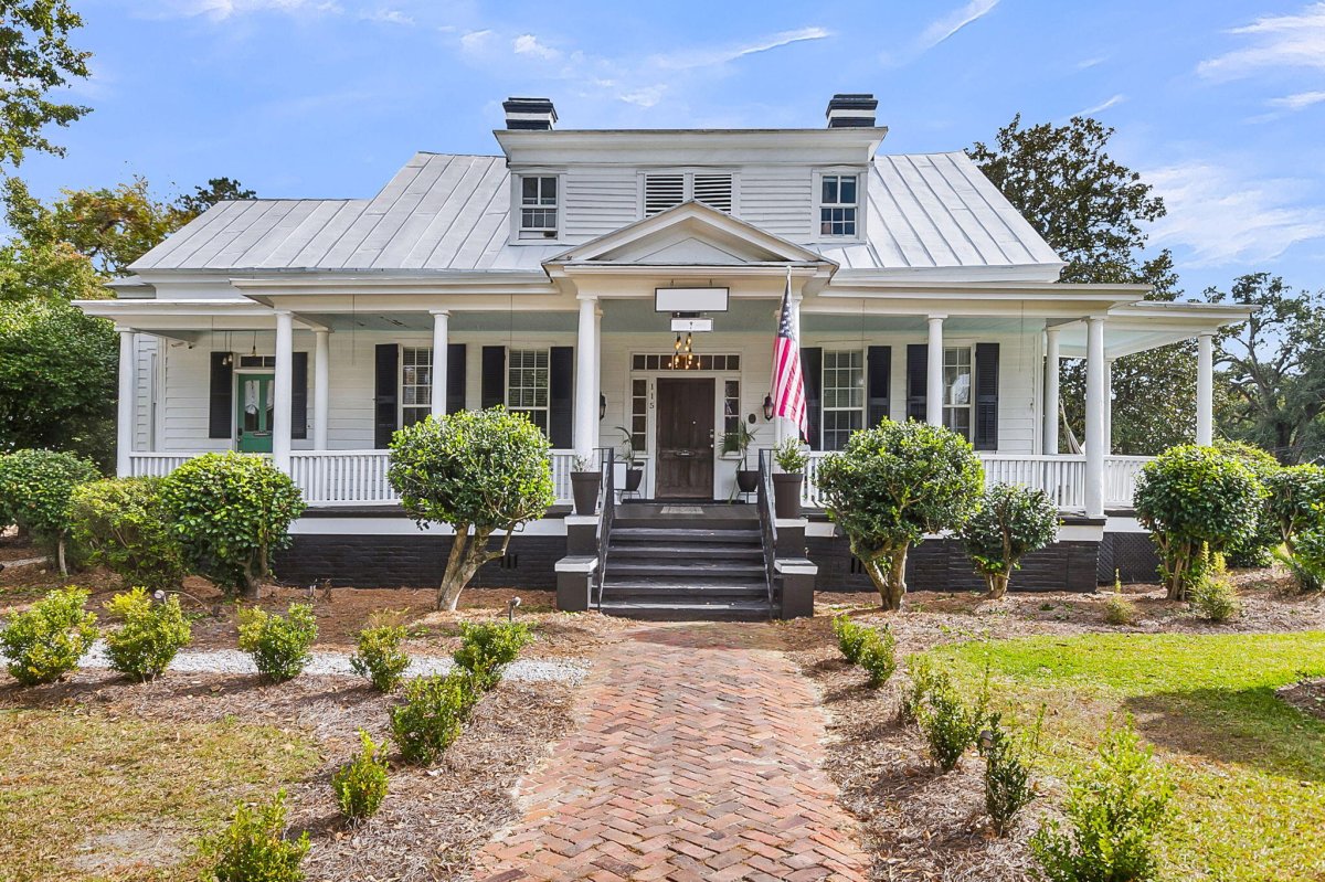 115 S Magnolia Street