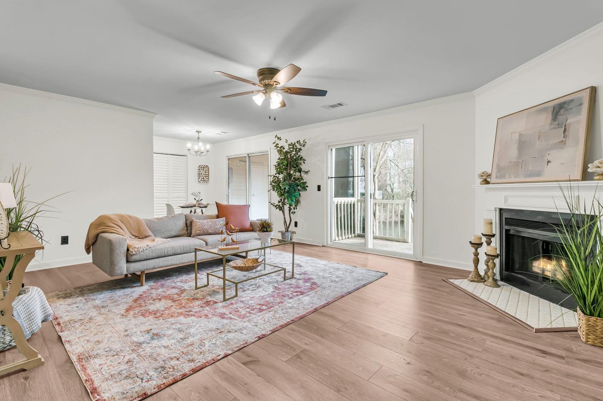 6287 Rolling Fork Road B
