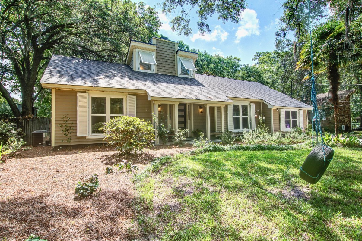 1052 Yorktown Drive