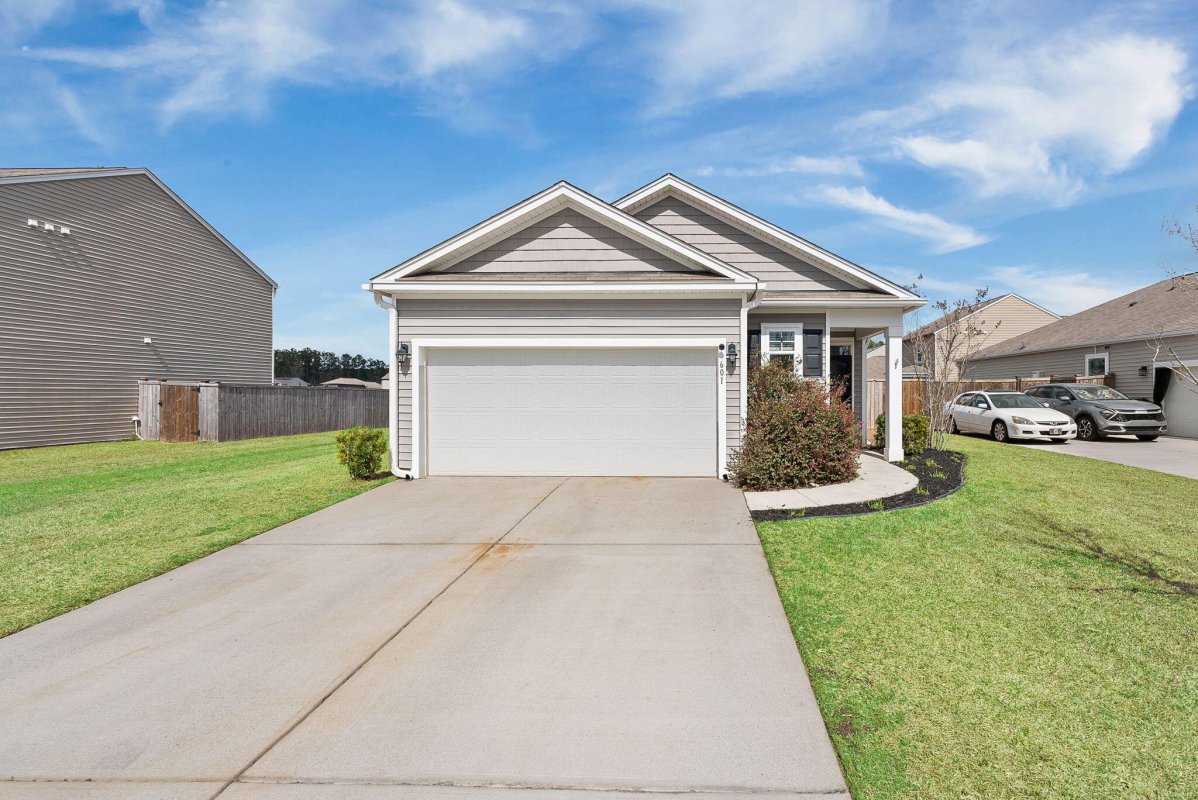 601 Wayton Circle