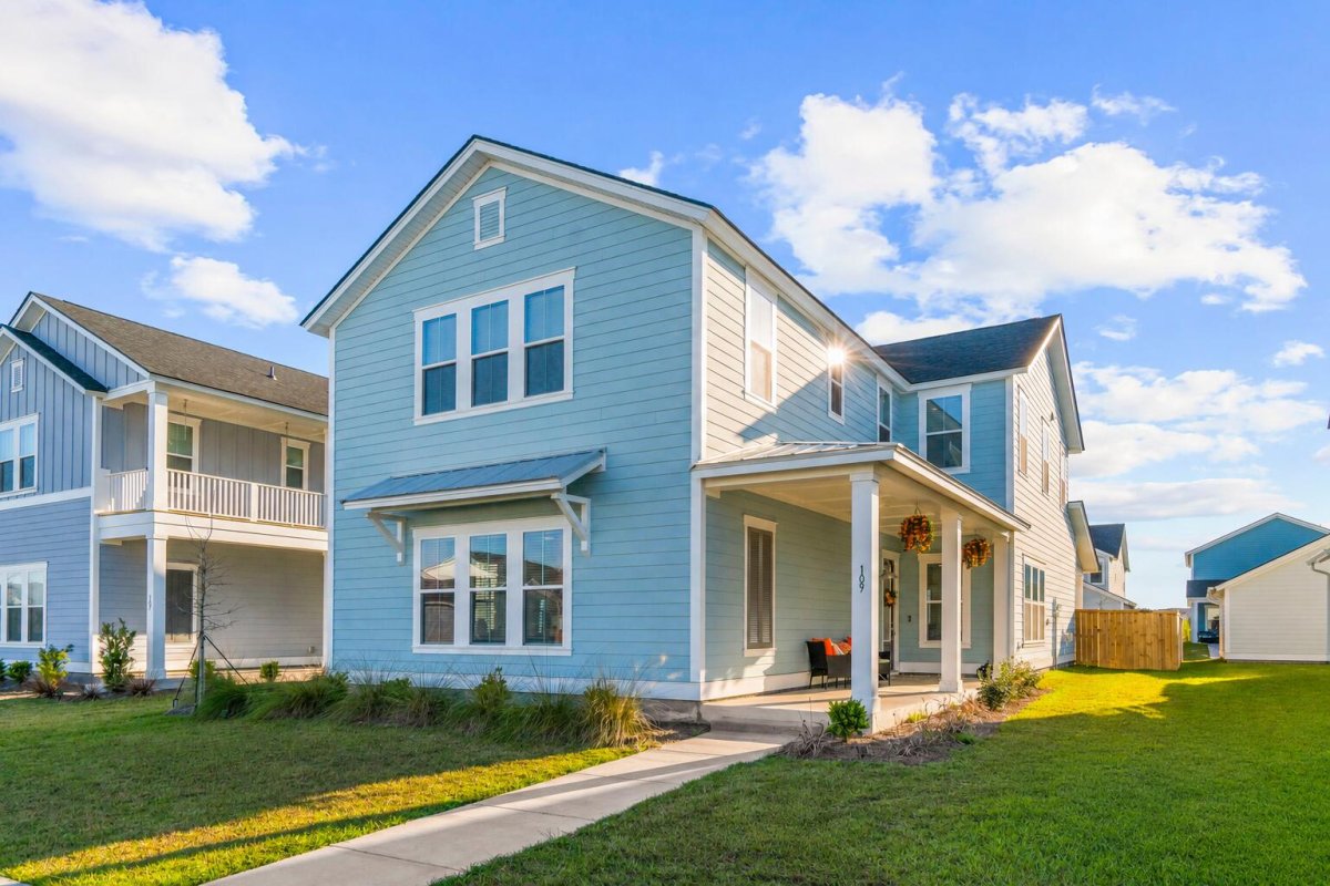 109 Marions Oak Drive