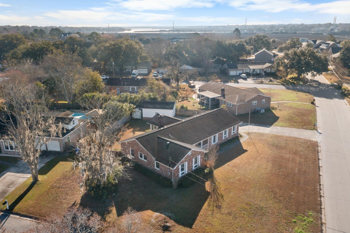 5320 Waterview Drive