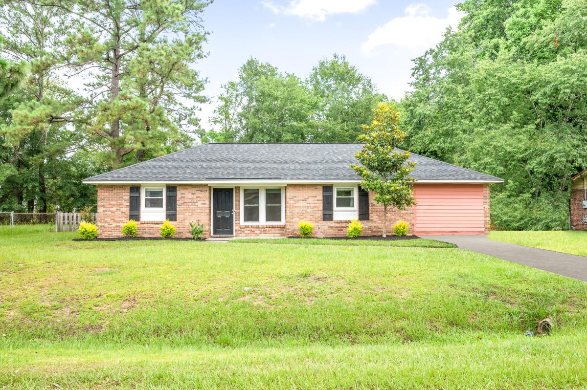4452 Elderwood Drive