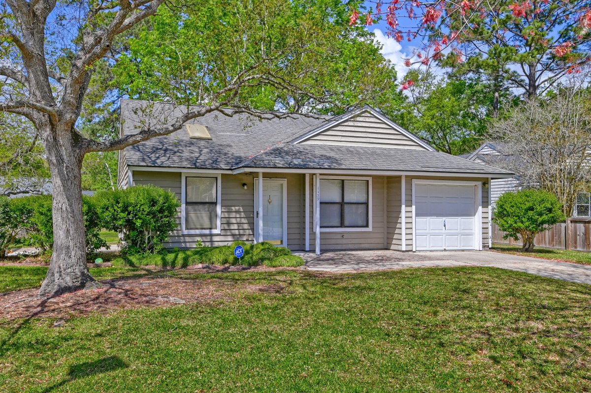 1139 Bellwood Road