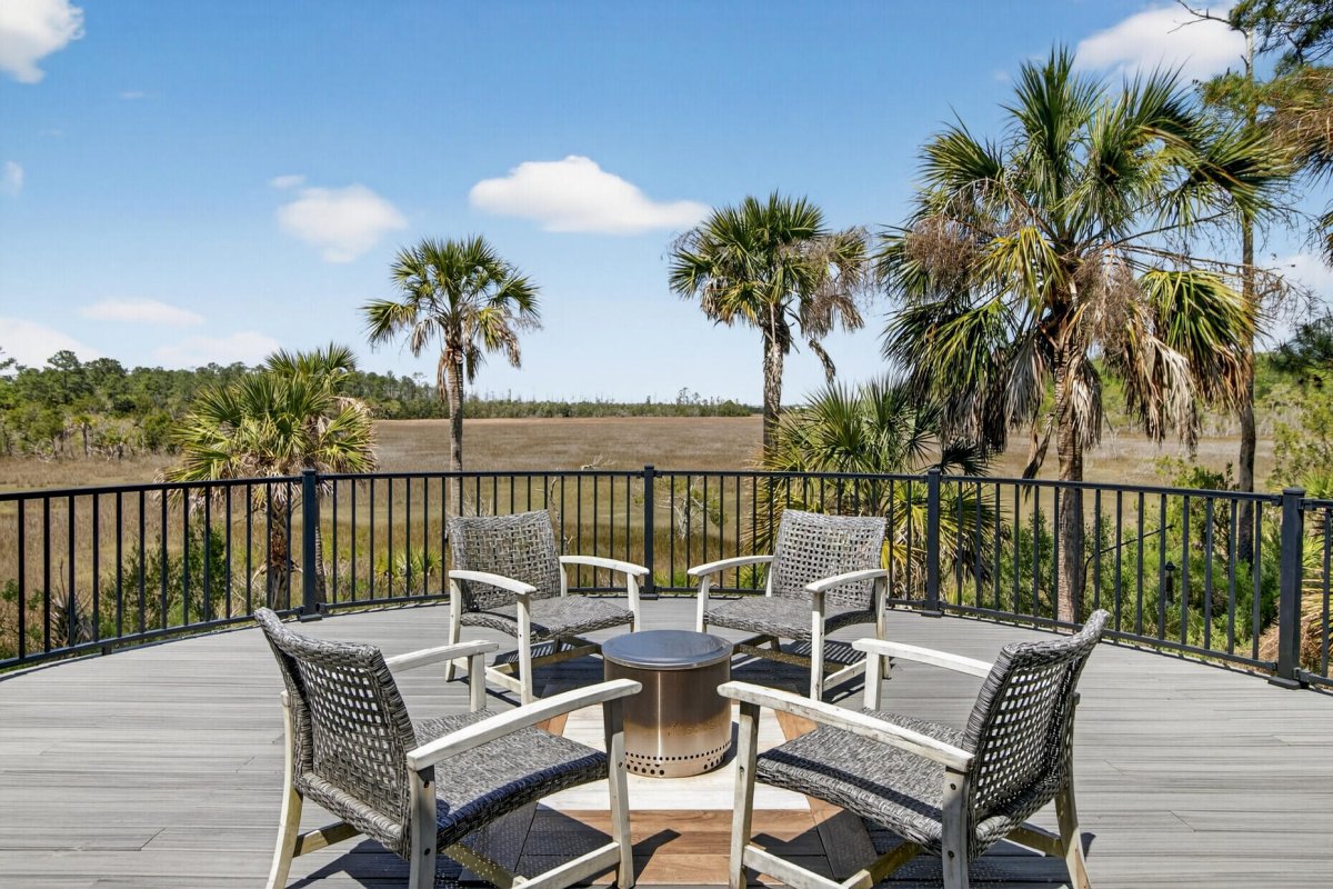 318 Oak Point Landing Drive