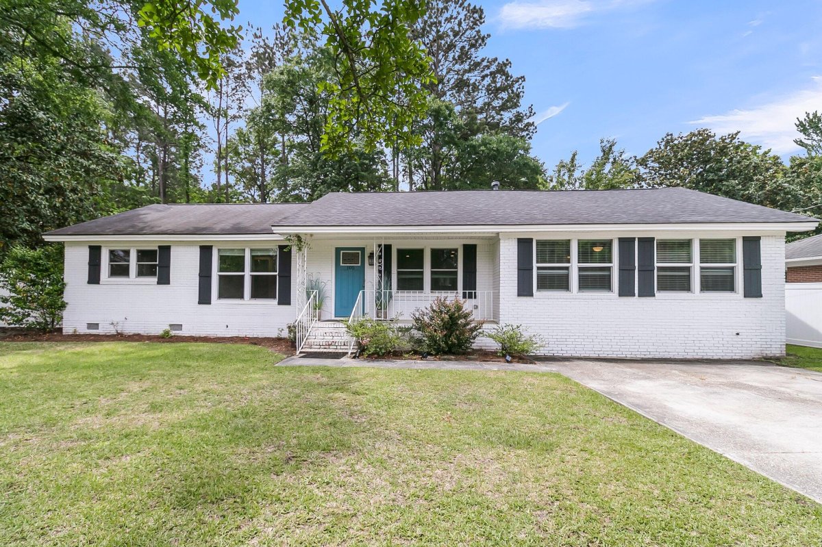 105 Evatt Drive