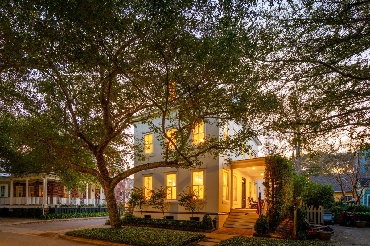 45 Eastlake Road